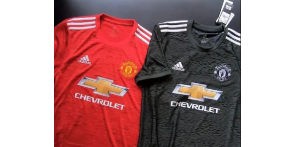 Manchester United zmienia koszulkę w przyszłym sezonie